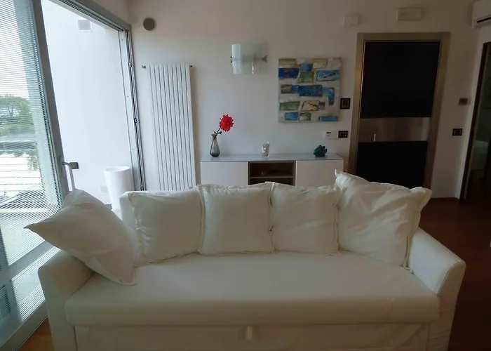 Mare E Laguna Τζεσόλο Λίντο